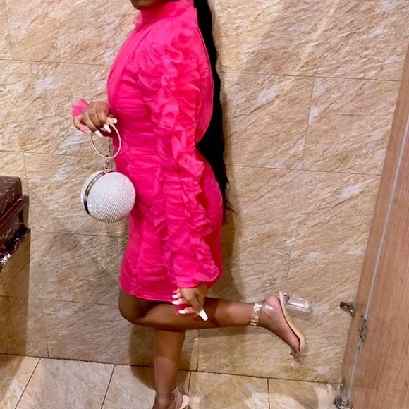 PrettyLittleThing Dresses & Skirts - Dress